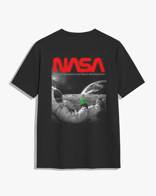 Camiseta negra unisex roja NASA RELAX